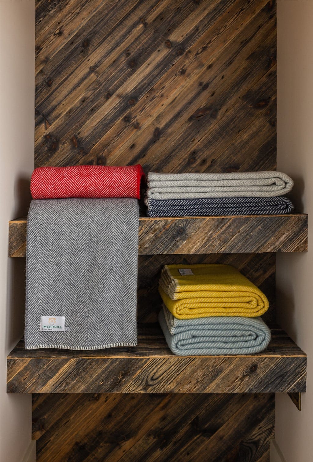 Pure New Wool Fishbone Throw in Silver Grey