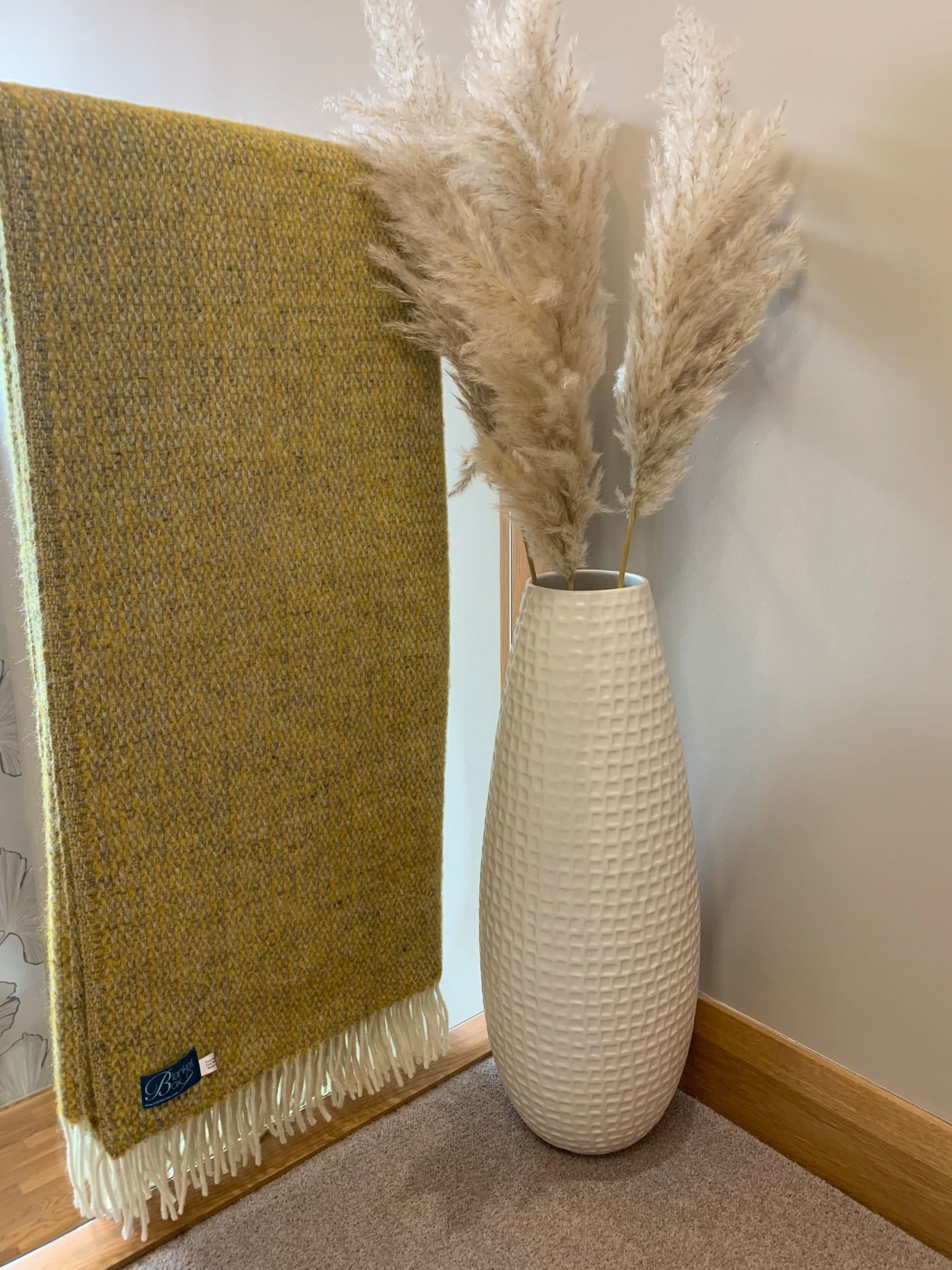 Pure New Wool Illusion Throw in Yellow & Grey