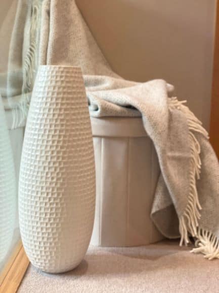 Beehive Throw In Grey