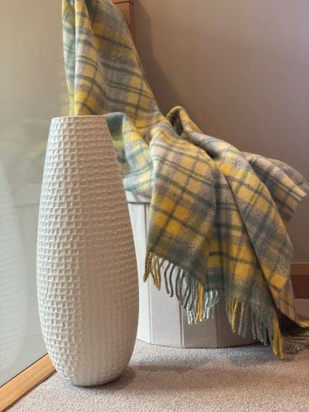Cottage Style Throw In Grey, Yellow And Ocean